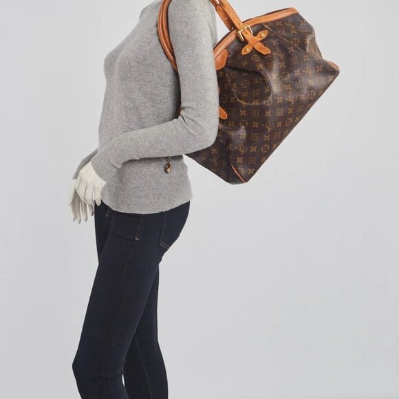 Louis Vuitton Monogram Canvas Tivoli GM Bag - Picture 2 of 12